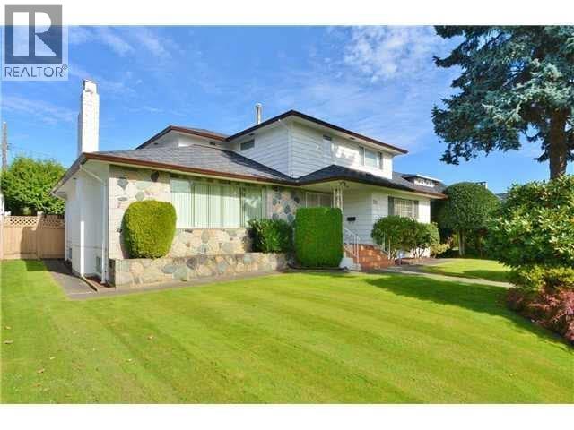735 W 54th Ave, Vancouver, BC V6P 1M3