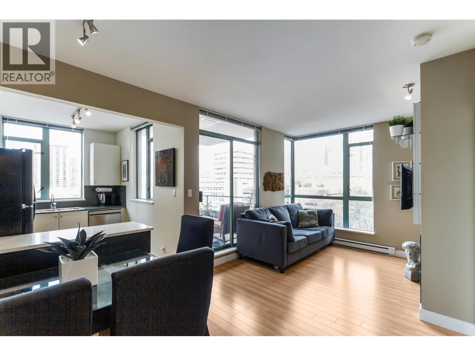1238 Burrard Street Unit 706, Vancouver, BC V6Z 3E1