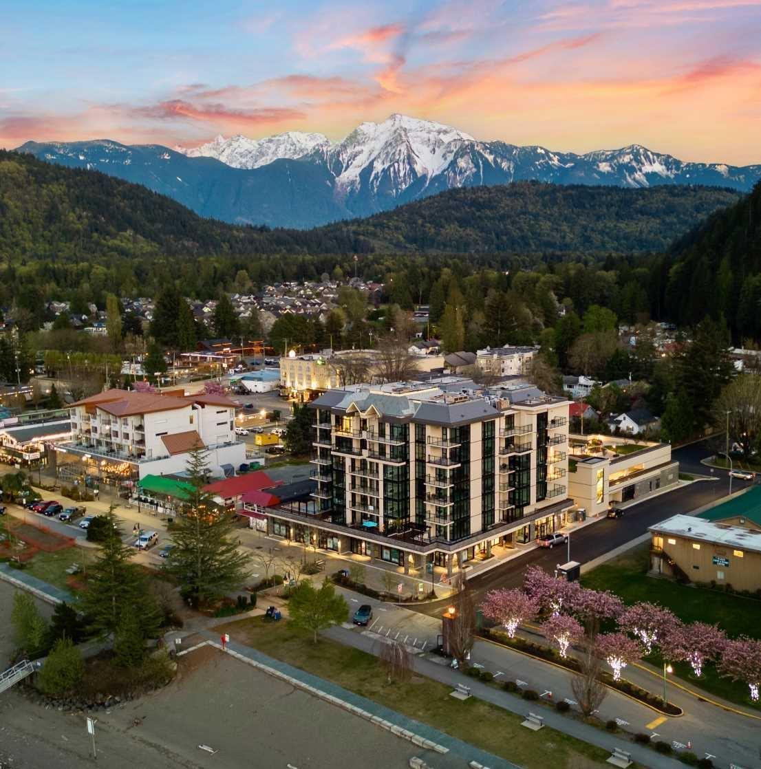 120 Esplanade Avenueharrison Hot Springs Unit 303 Ave #303, Harrison Hot Springs, BC V0M 1K0