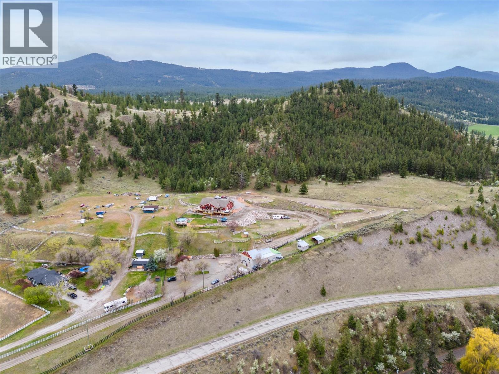 7629 Barnhartvale Rd, Kamloops, BC V2C 6T7