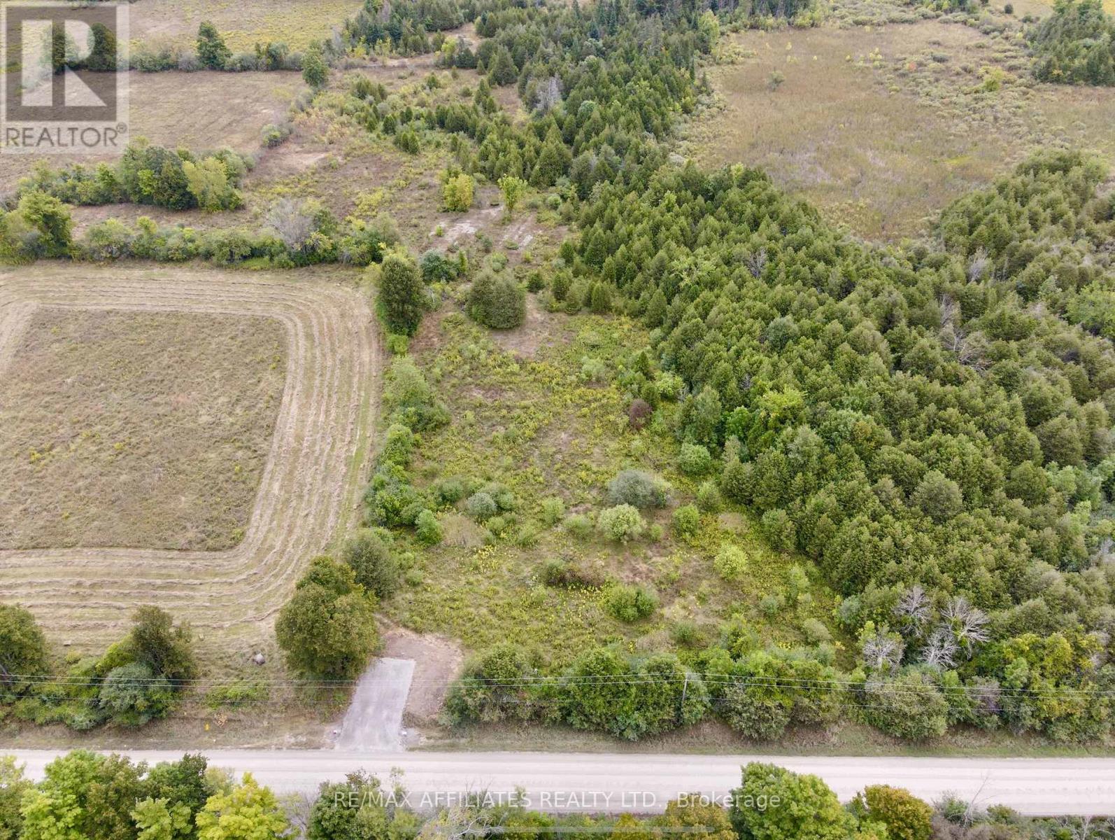 390 Ford Rd, Smiths Falls, ON K7A 0G8