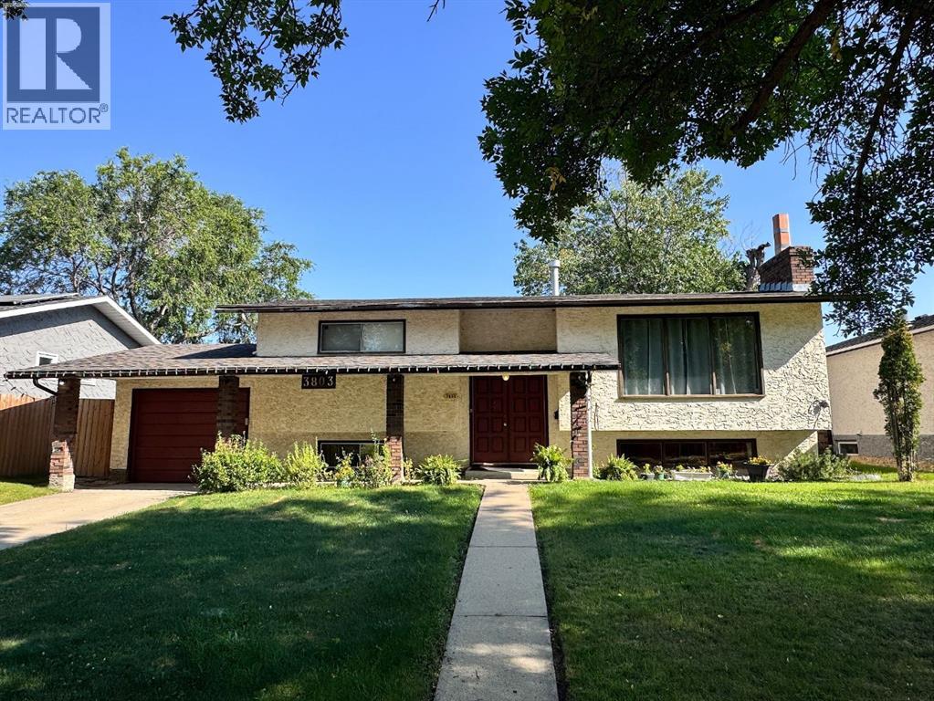 62 Street Unit 3803, Camrose, AB T4V 3B5