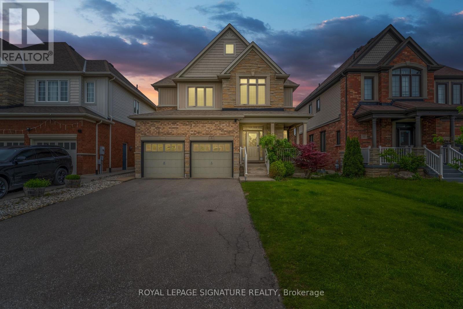 8 Miracle Way, Thorold, ON L0S 1A0