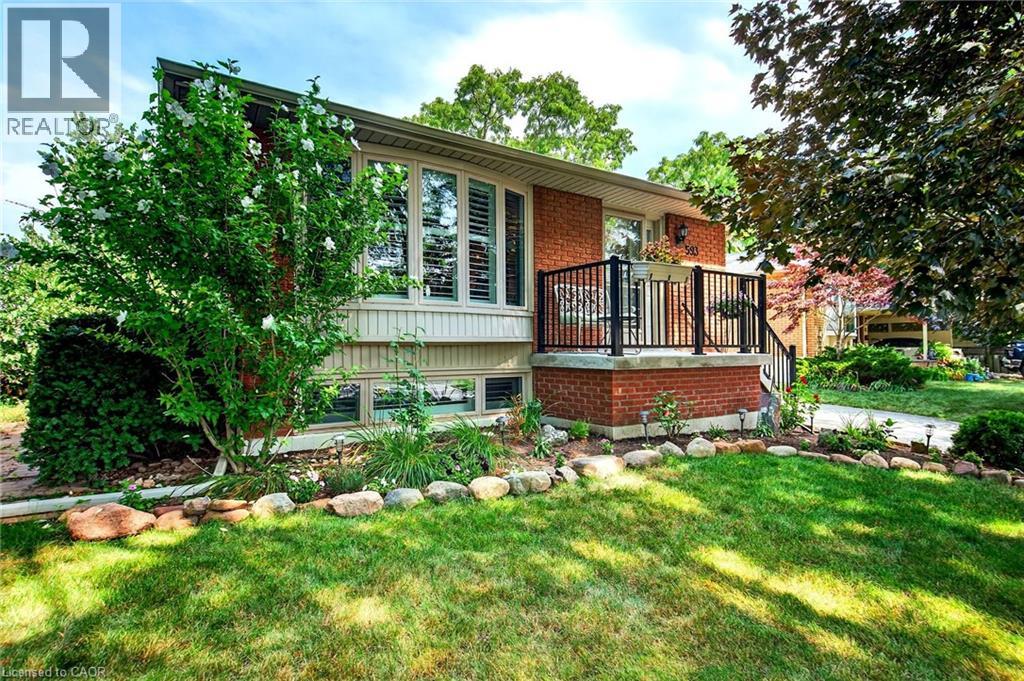 593 Braemore Rd, Burlington, ON L7N 3E4