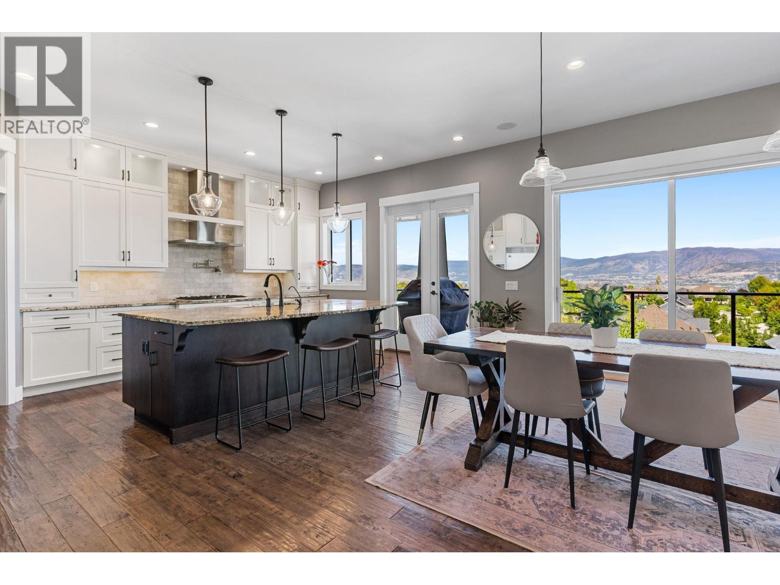 5444 S Perimeter Way, Kelowna, BC V1W 5C6