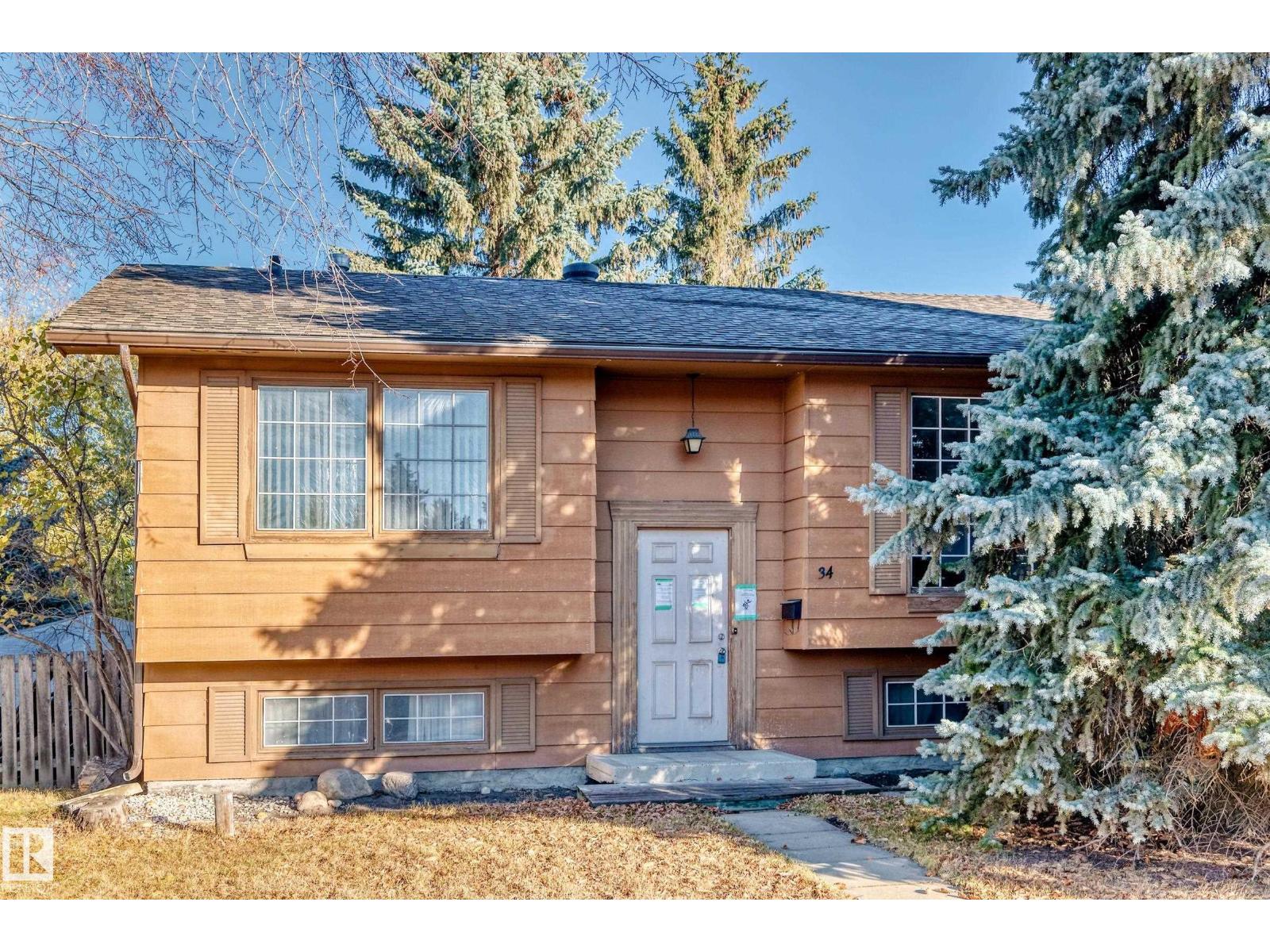 34 Greenwood Cl, Spruce Grove, AB T7X 1Y1
