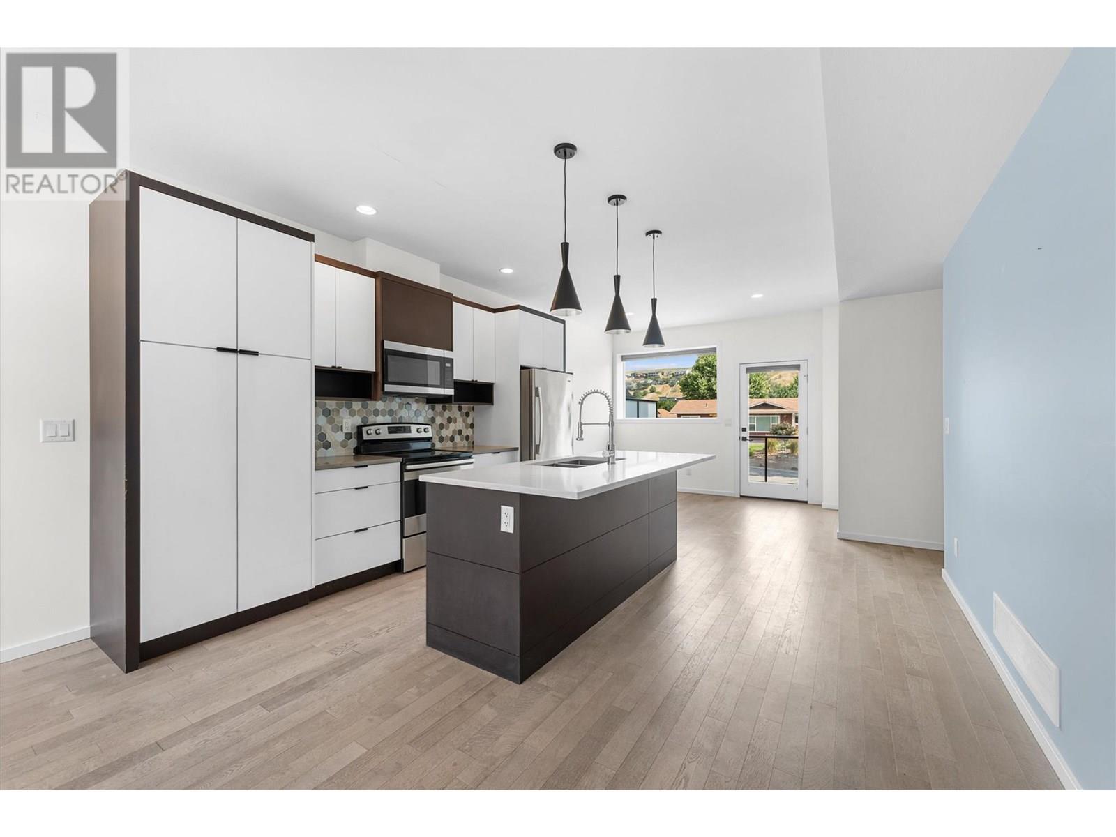 5400 Willow Drive Unit 2, Vernon, BC V1T 7R3