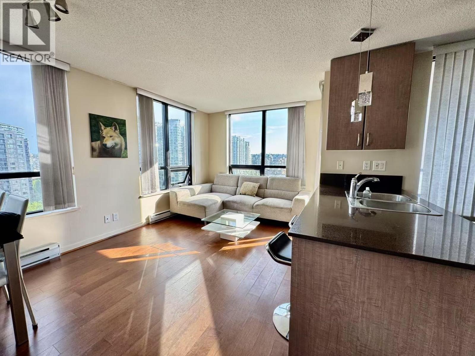 909 Mainland Street Unit 1404, Vancouver, BC V6B 1S3