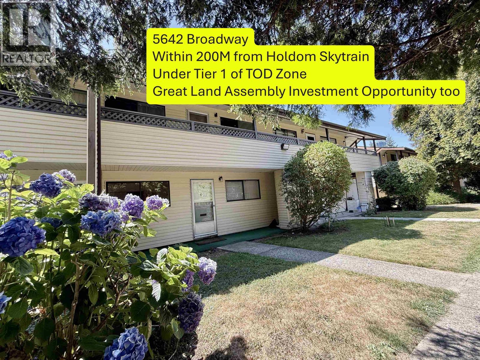 5642 Broadway, Burnaby, BC V5B 1W7