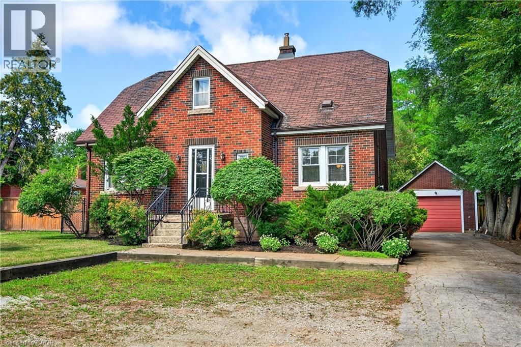 1025 King Rd, Burlington, ON L7T 3L5