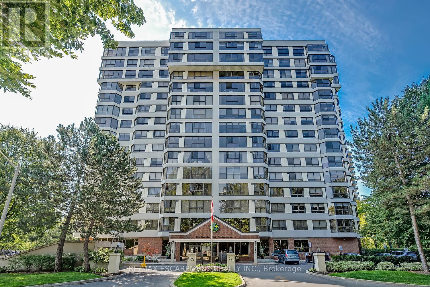 1271 Walden Cir Ph105 Cir, Mississauga, ON L5J 4R4