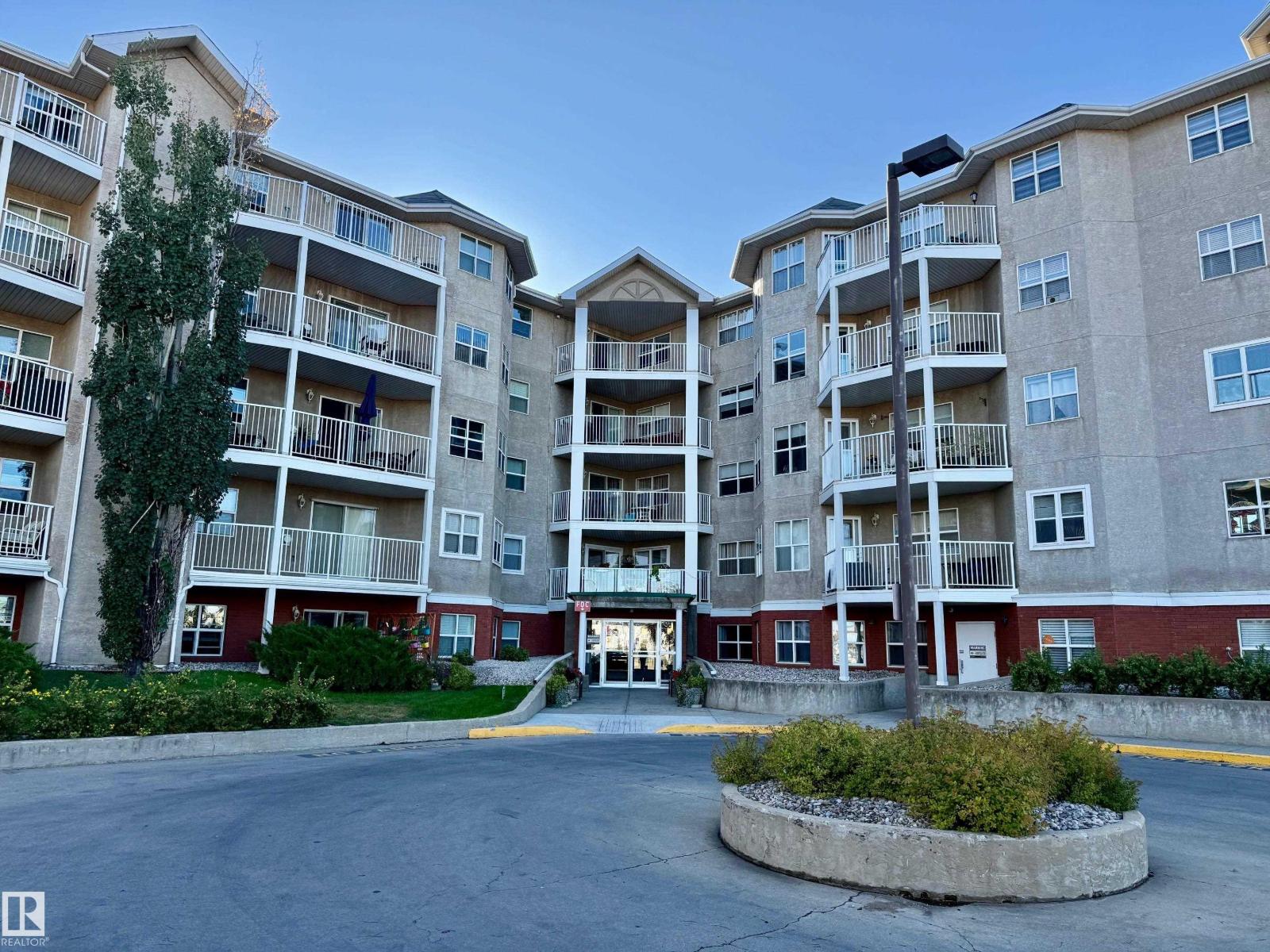 8315 83 Street Northwest #404, Edmonton, AB T6C 4R8