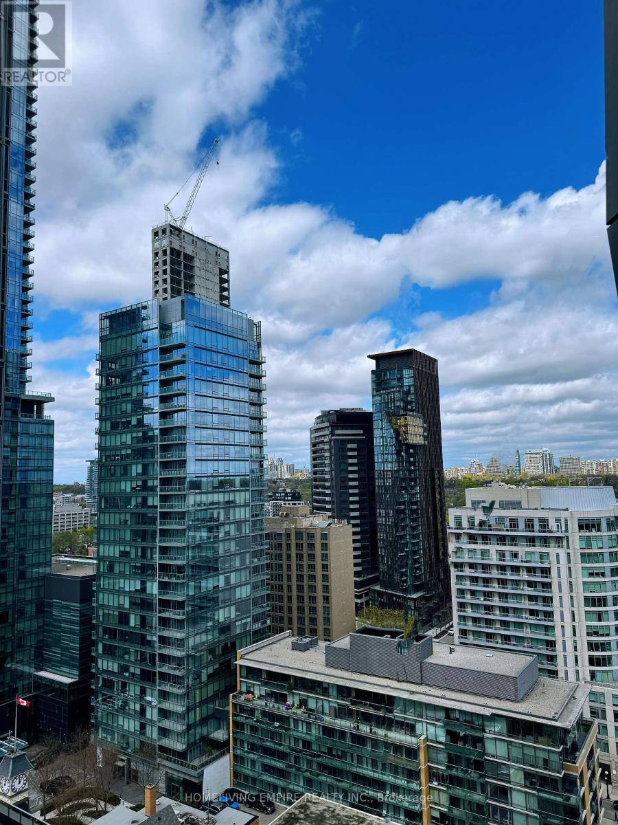 1703 1 Yorkville Ave, Toronto, ON M4W 0B1