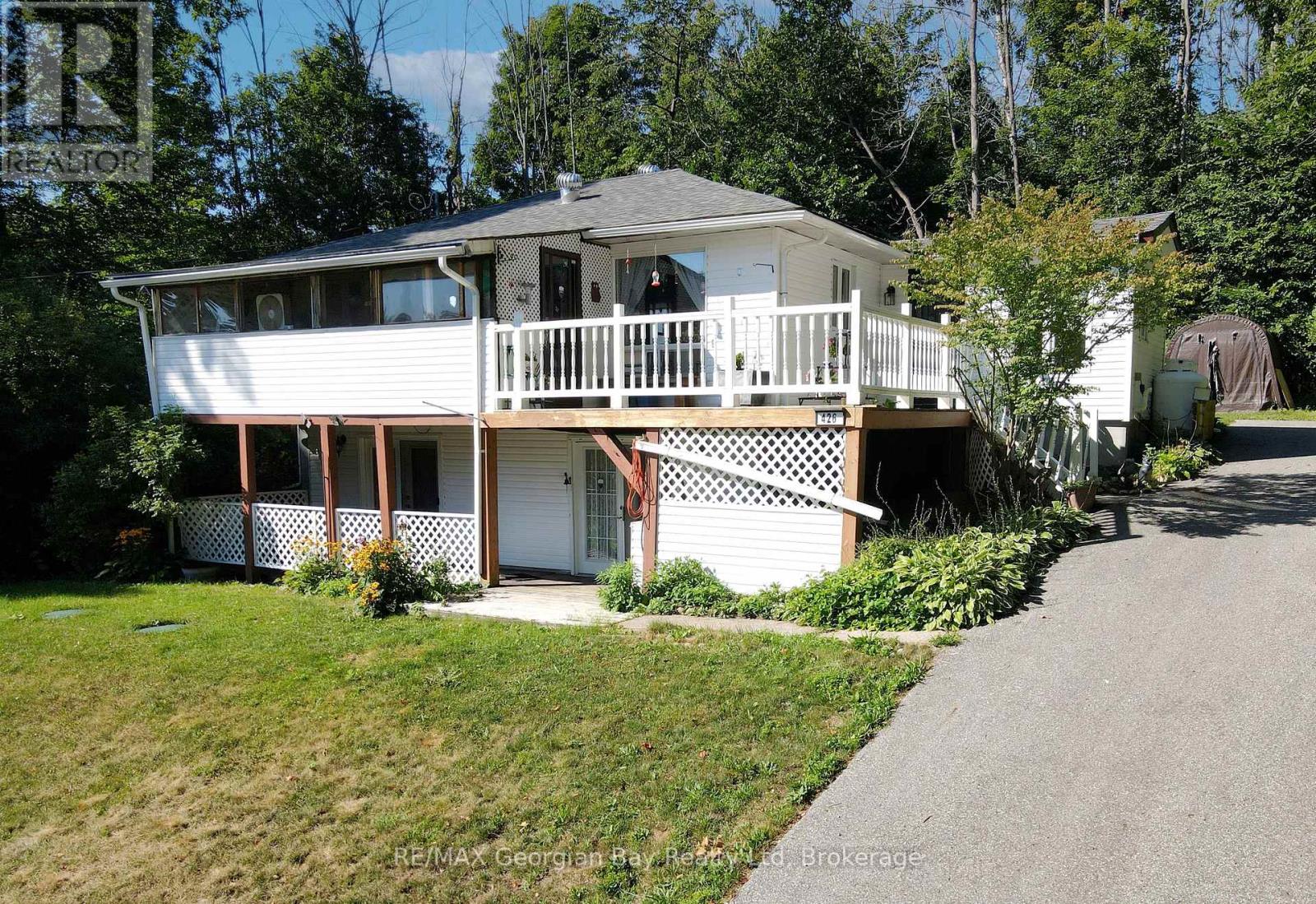 426 David Ave, Tay, ON L0K 1R0
