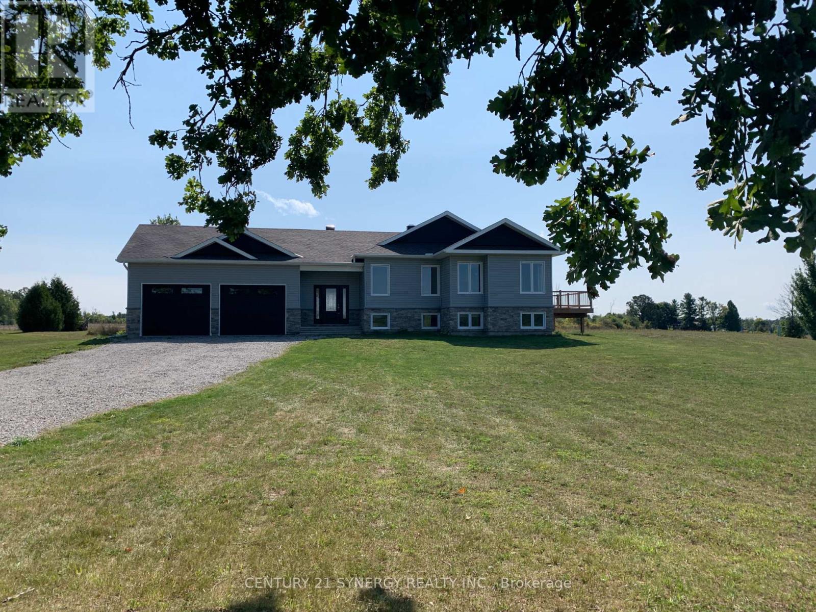 987 Matheson Dr, Montague, ON K7A 5B8