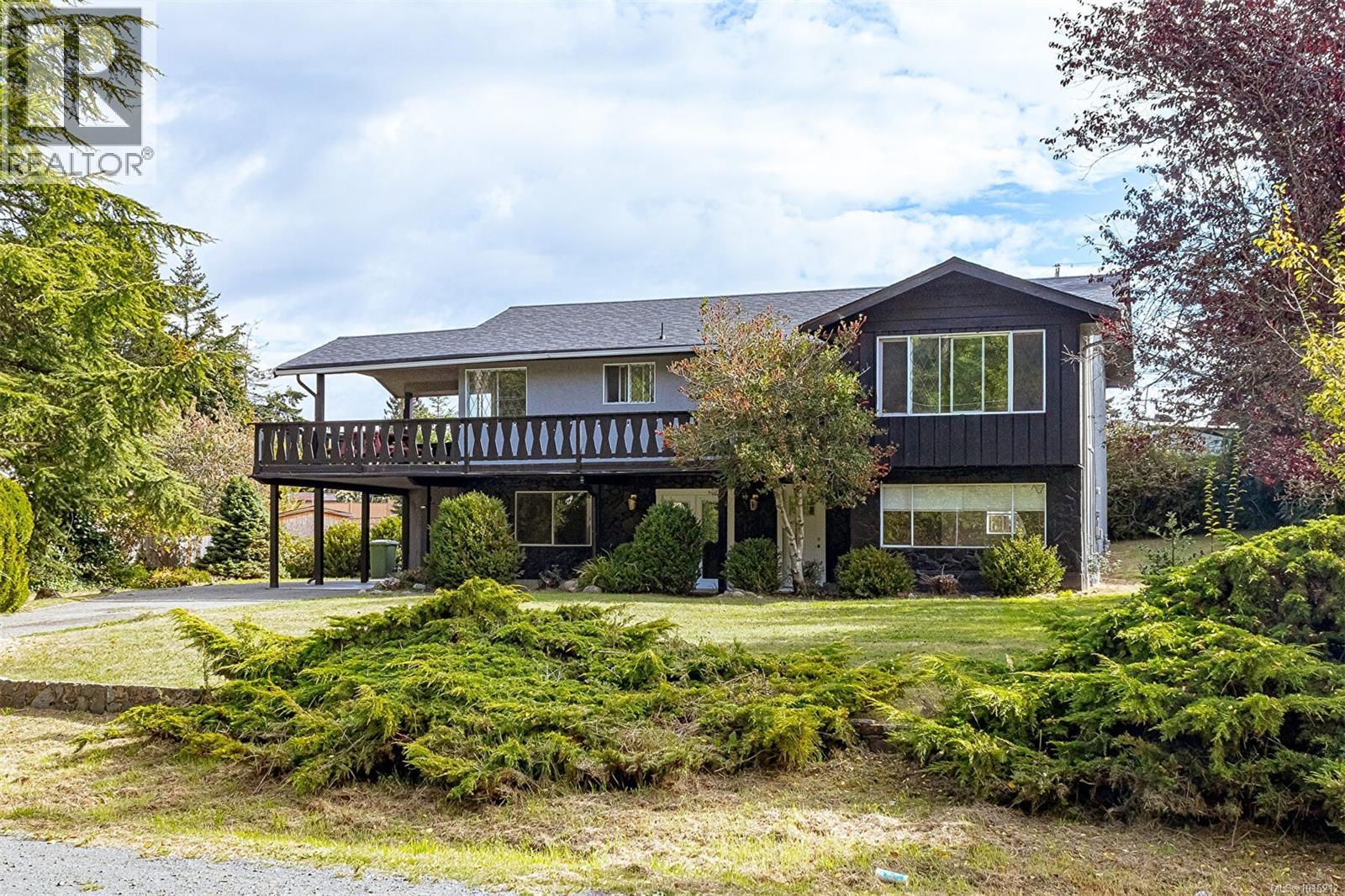 2303 Pyrite Dr, Sooke, BC V9Z 0L8