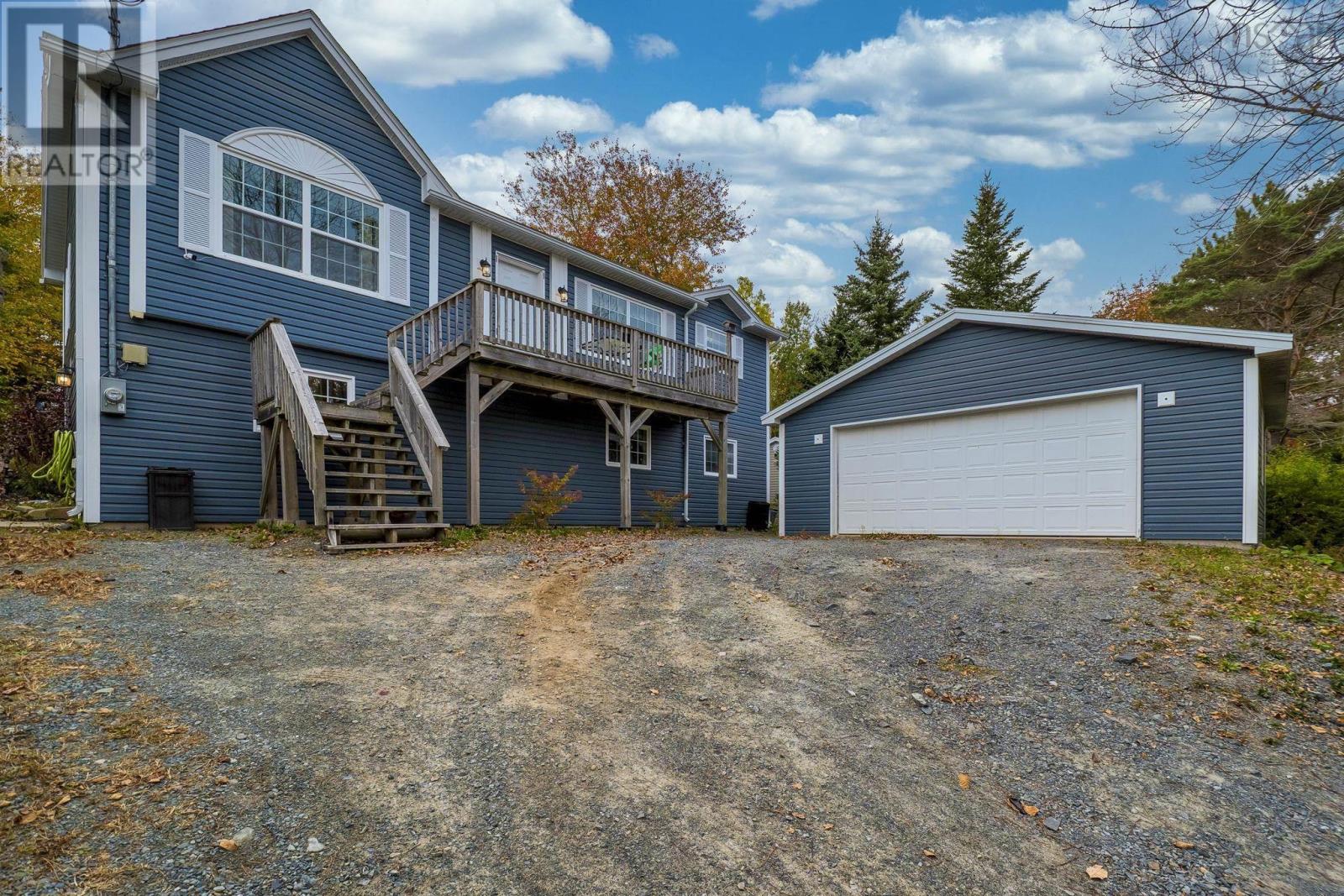 1018 Beaver Bank Rd, Beaver Bank, NS B4G 1A9