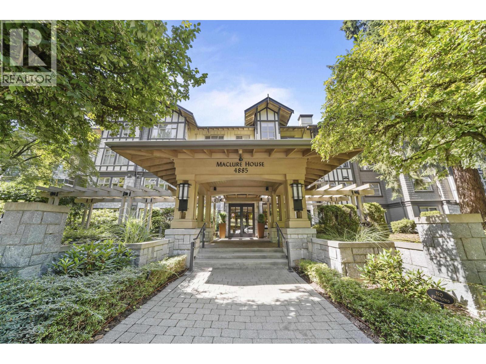 4885 Valley Drive Unit 301, Vancouver, BC V6J 5M7