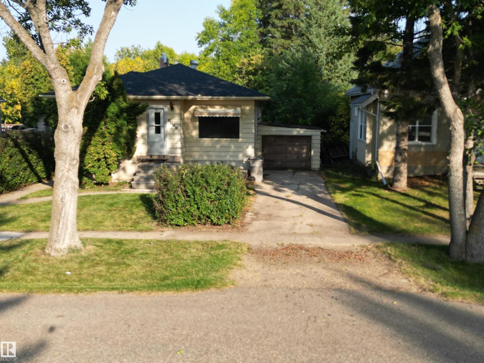 48 St Unit 5021, Calmar, AB T0C 0V0