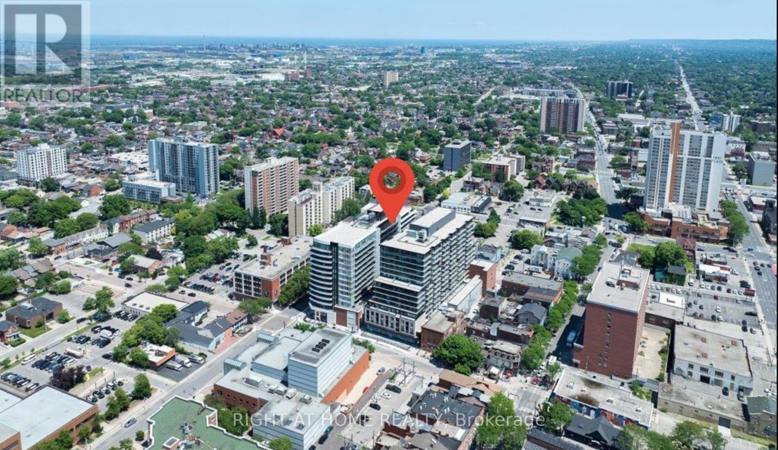 1512 1 Jarvis St, Hamilton Beasley, ON L8R 0A8