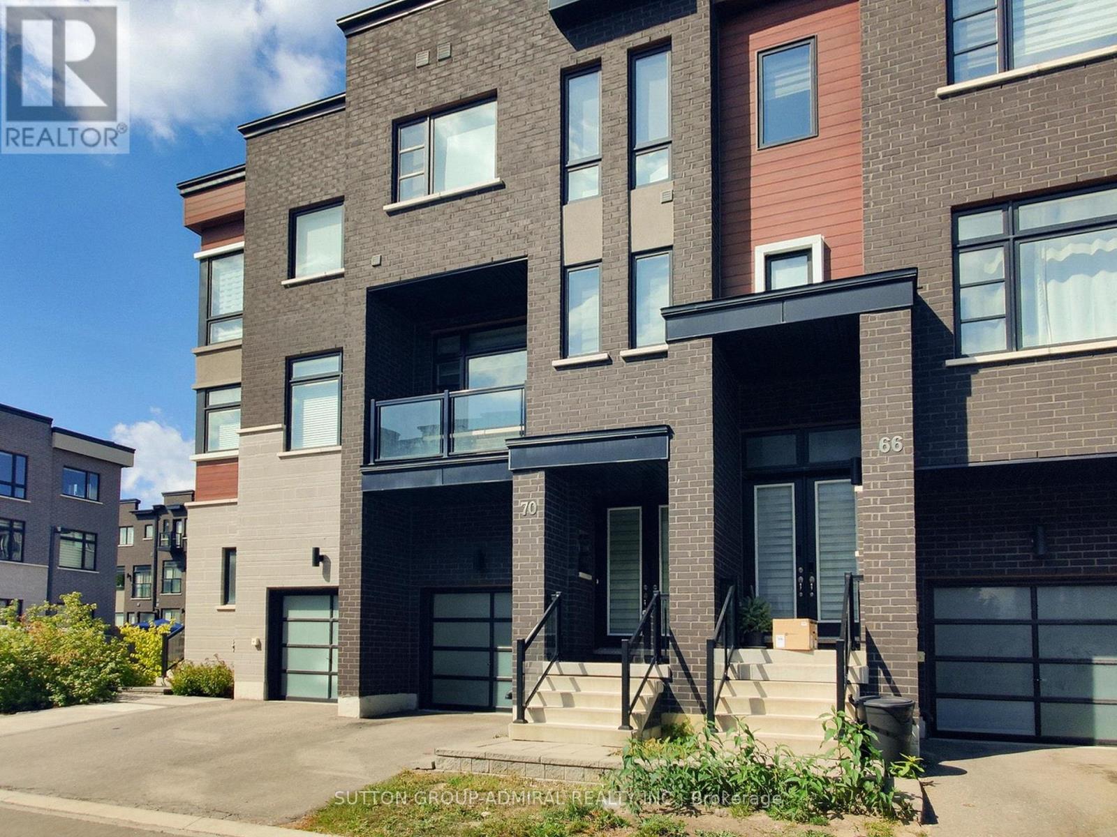 70 Laskin Dr, Vaughan Patterson, ON L6A 5A4