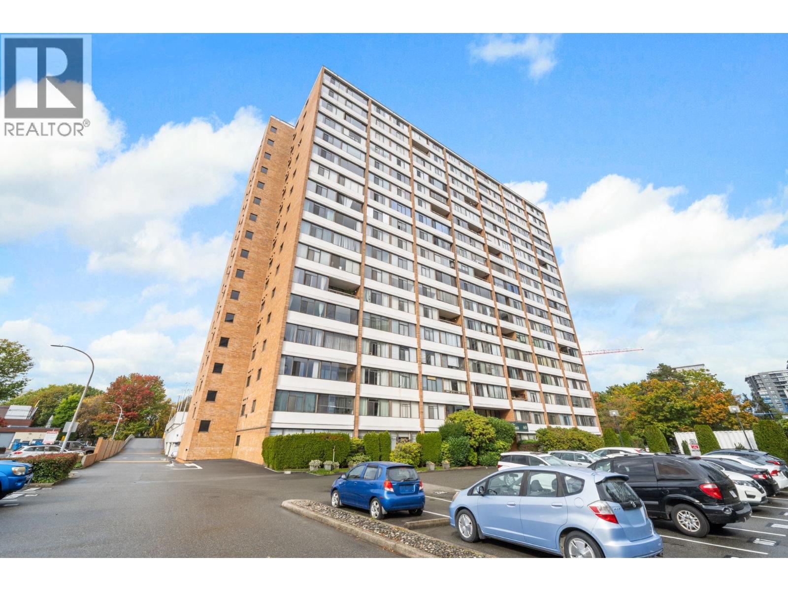 6651 Minoru Boulevard Unit 802, Richmond, BC V6Y 1Z2