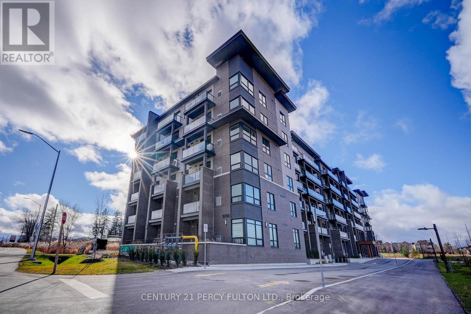 217 9700 Ninth Line, Markham Greensborough, ON L6B 1R7