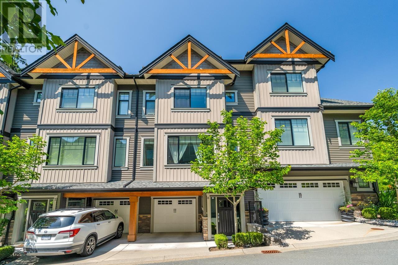 23709 111a Avenue Unit 6, Maple Ridge, BC V2W 0E5