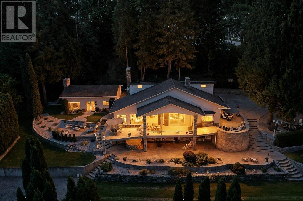 4842 Sunnybrae Canoe Point Rd, Tappen, BC V0E 2X1