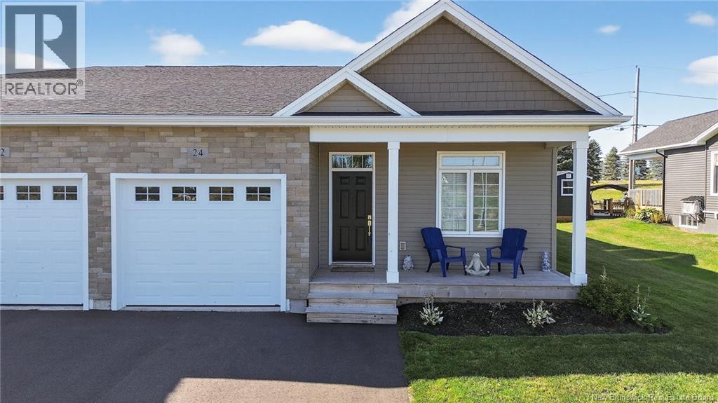 24 Eaglewood Dr, Moncton, NB E1H 0H3