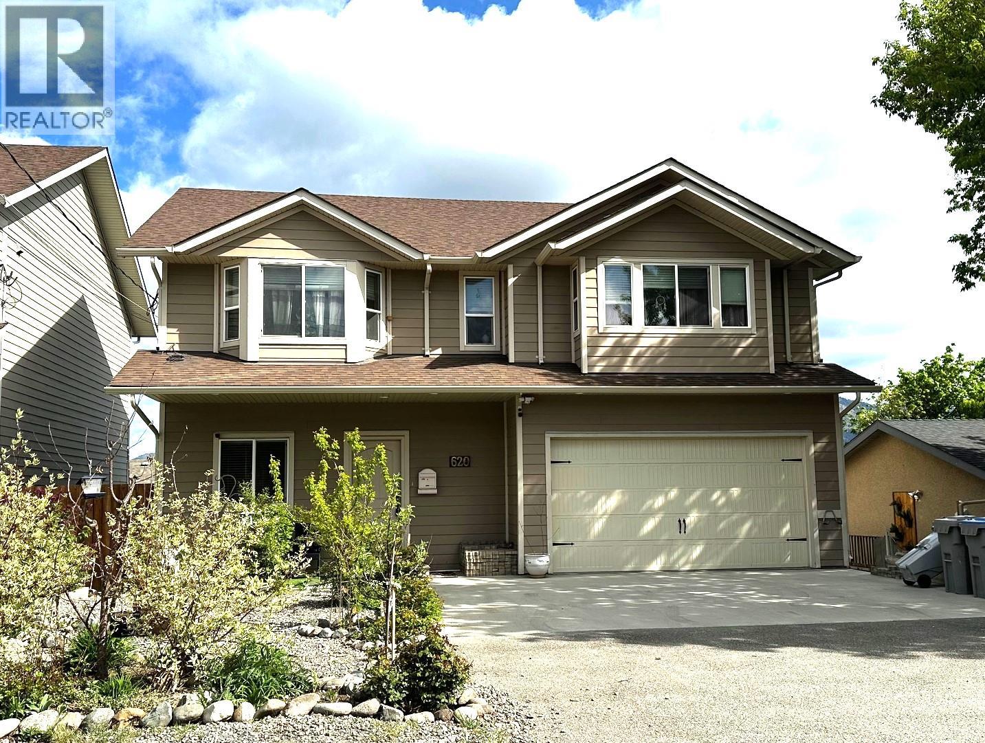 620 Hemlock St, Kamloops, BC V2C 1C5