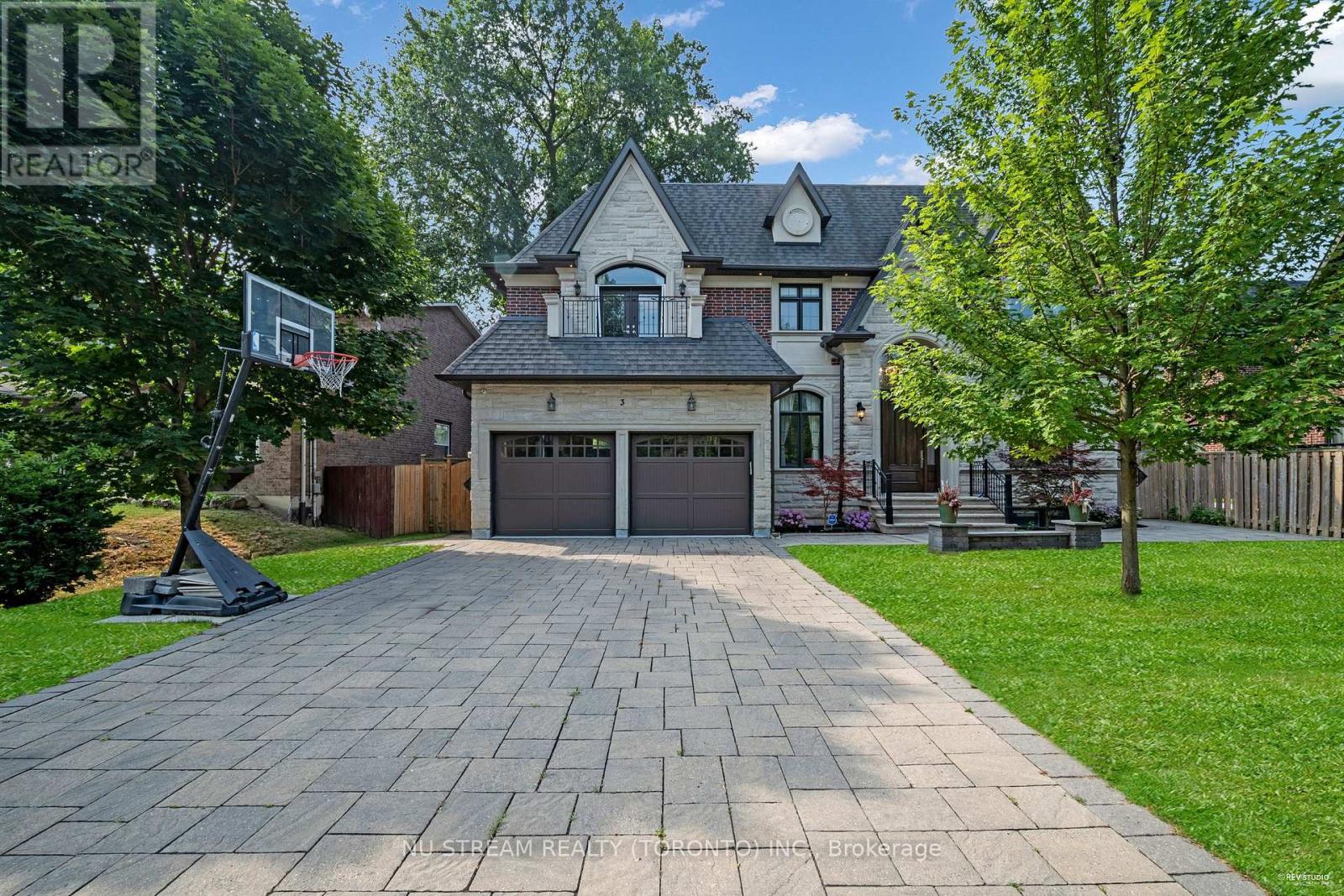 3 Greentree Rd, Markham, ON L3R 2J2