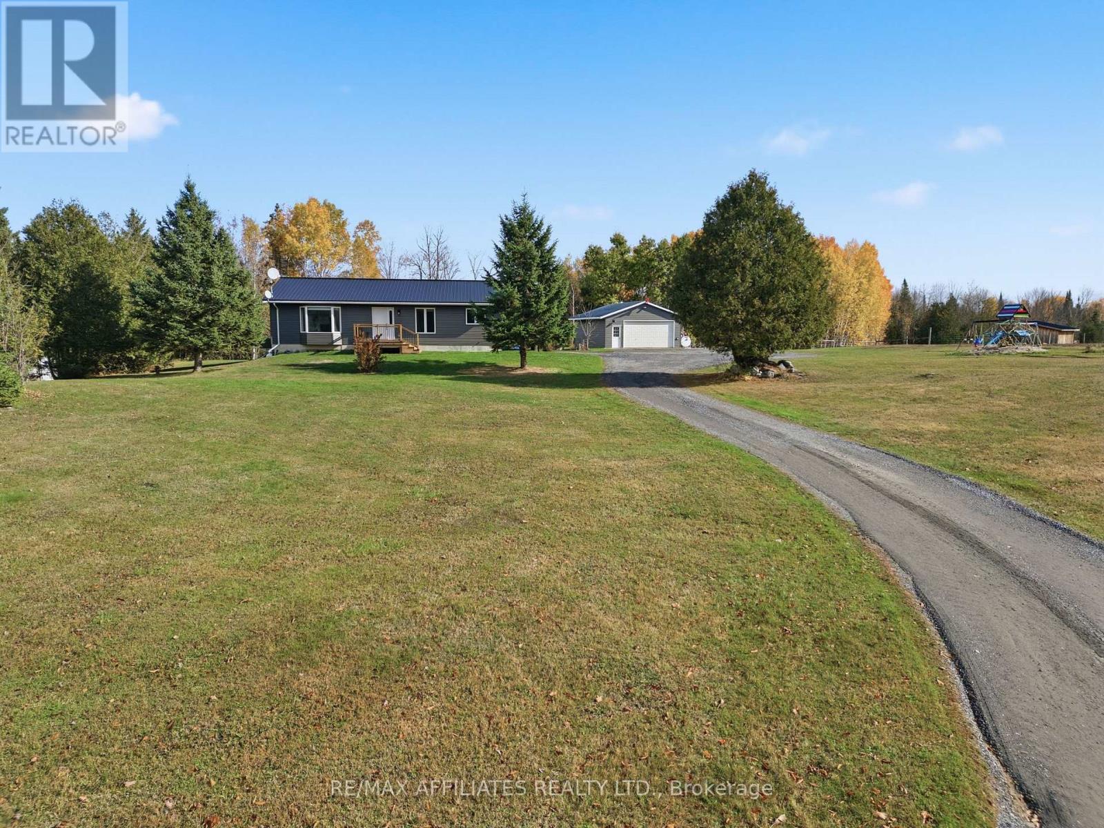 843 Ferguson Falls Rd, Lanark Highlands, ON K0G 1K0