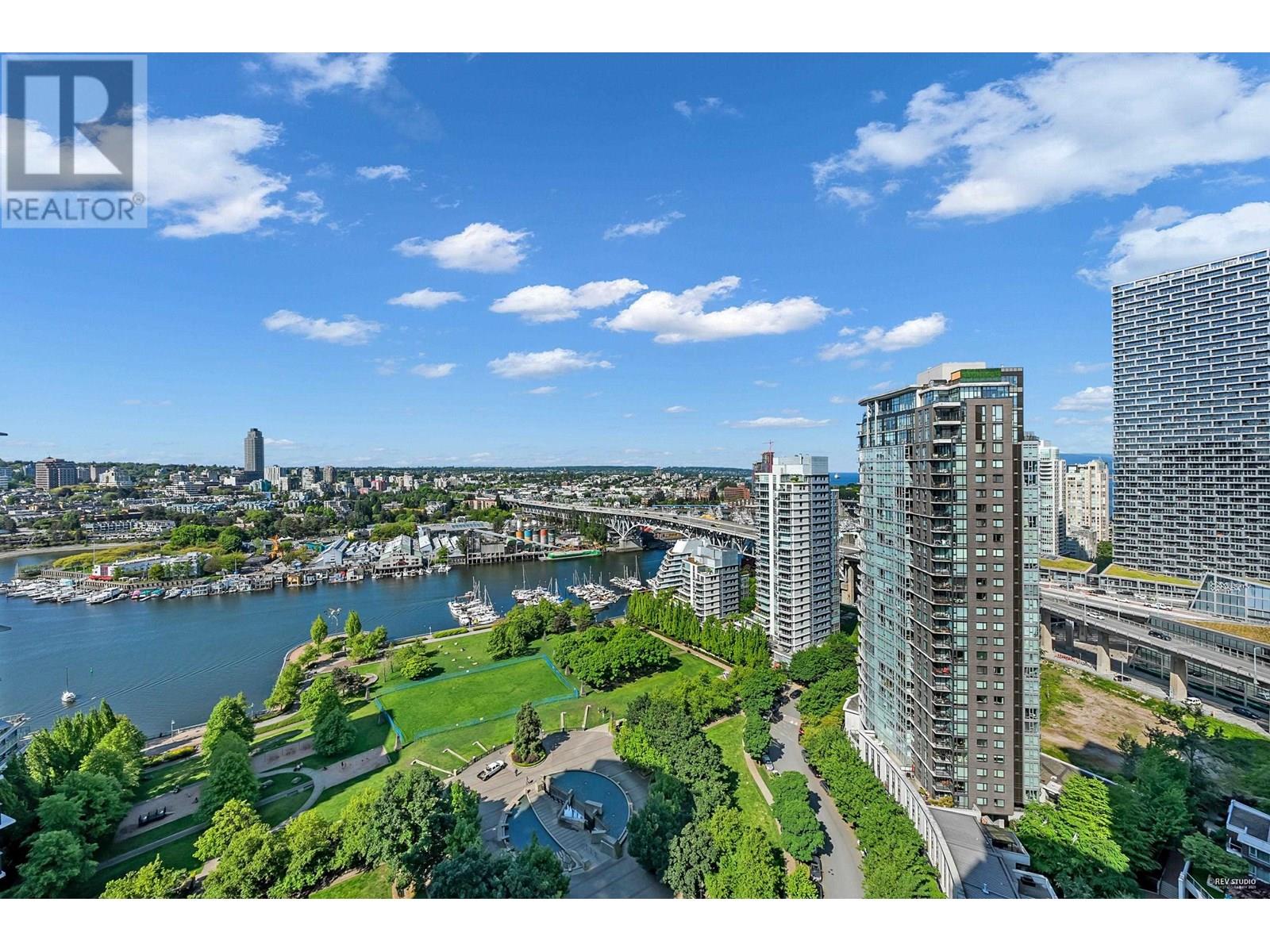 1438 Richards Street Unit 3002, Vancouver, BC V6Z 3B8