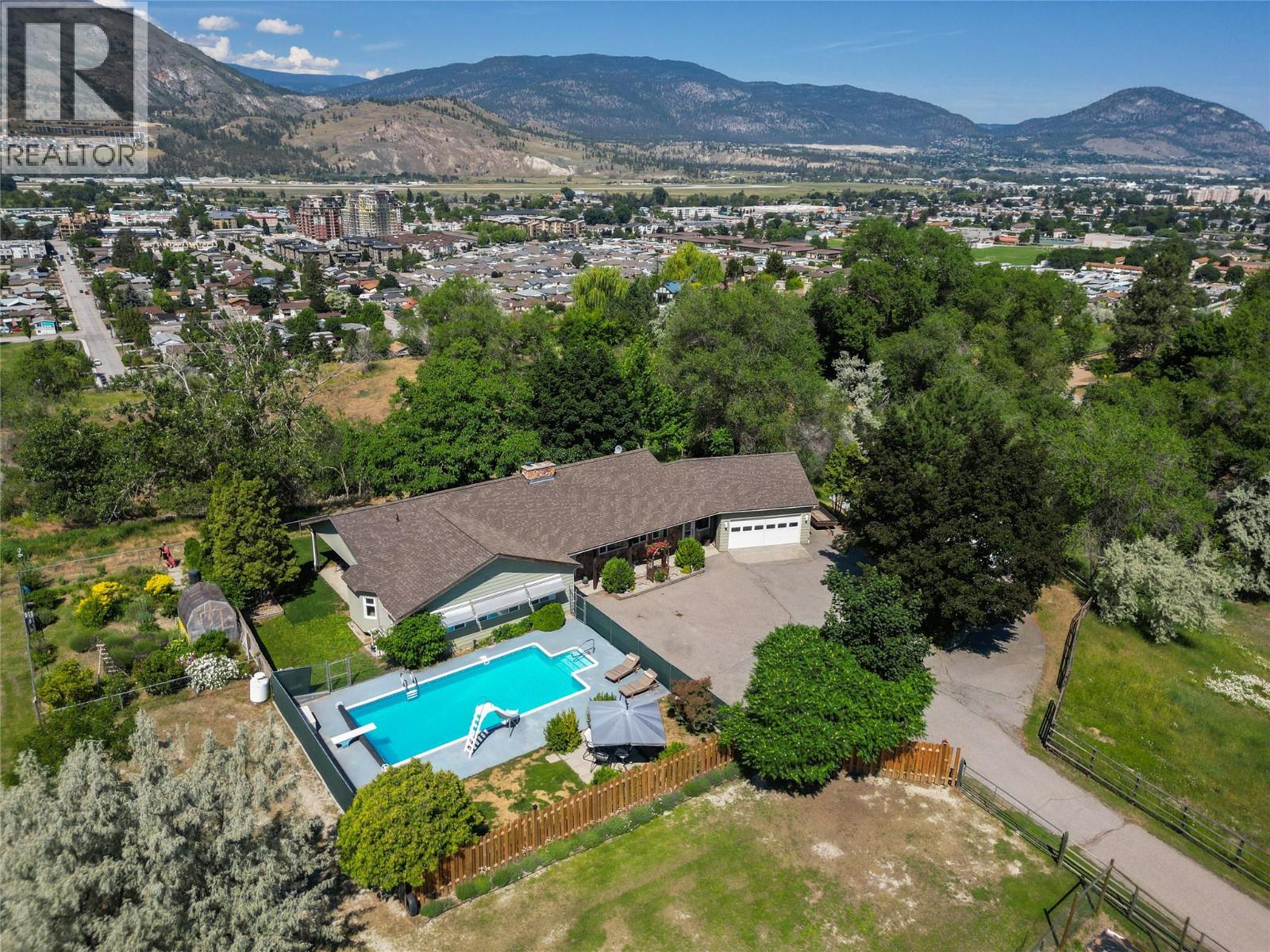 3575 Valleyview Rd, Penticton, BC V2A 8W9
