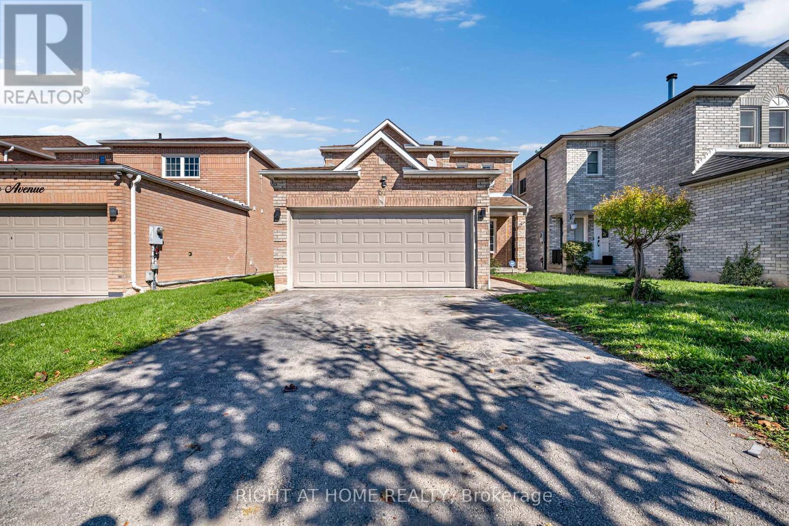 67 Reese Ave, Ajax, ON L1T 3V8