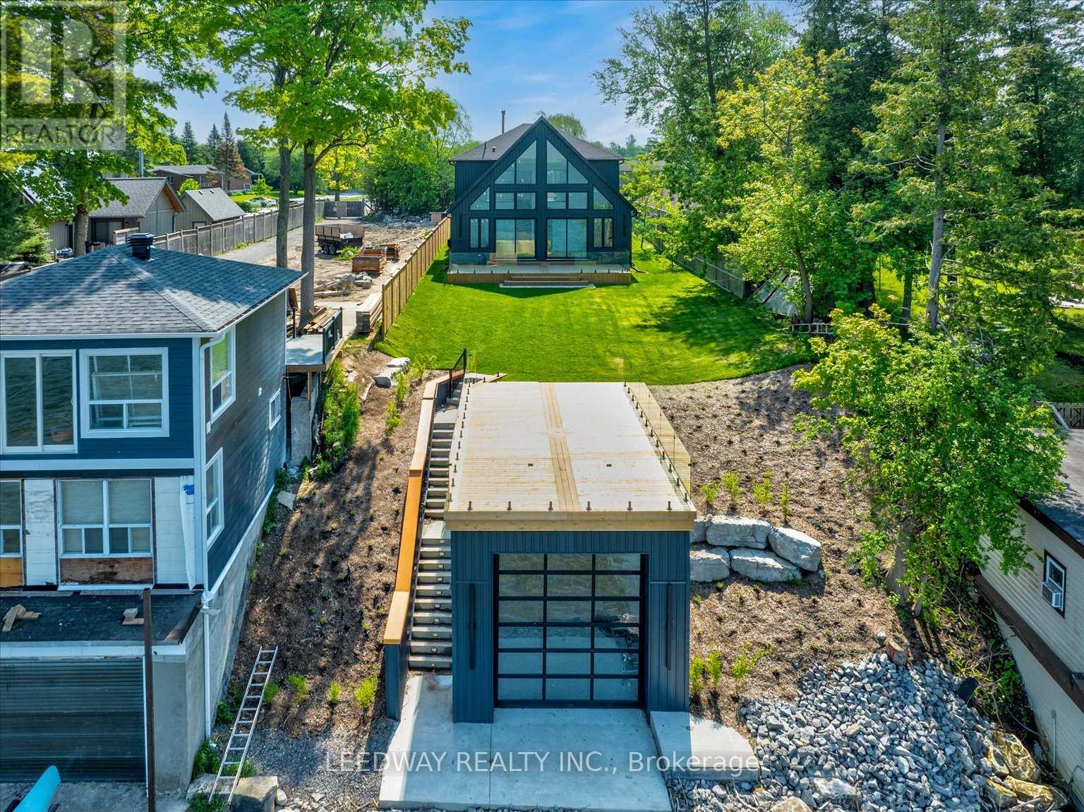 24410 Thorah Park Blvd, Brock, ON L0K 1A0