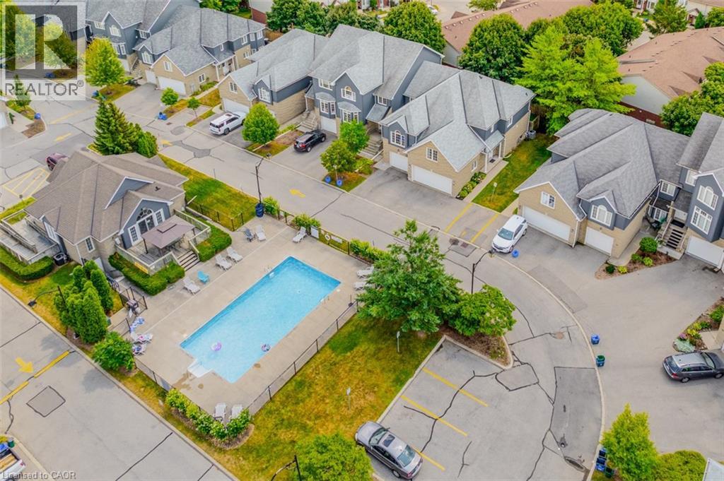 199 Saginaw Parkway Unit 30, Cambridge, ON N1T 1T9