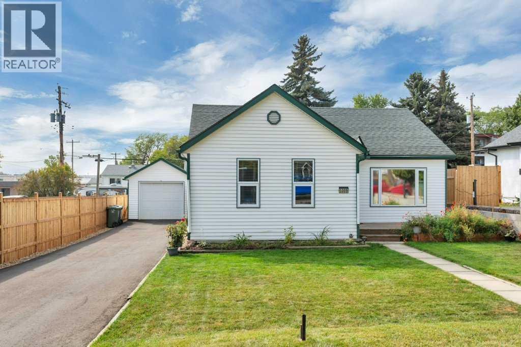 54 Avenue Unit 5009, Ponoka, AB T4J 1H2
