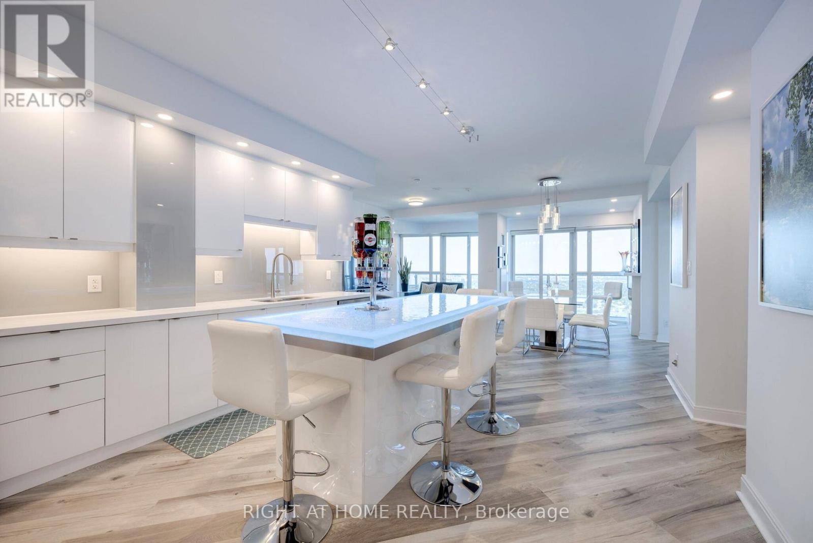 3601 60 Absolute Ave, Mississauga, ON L4Z 0B8