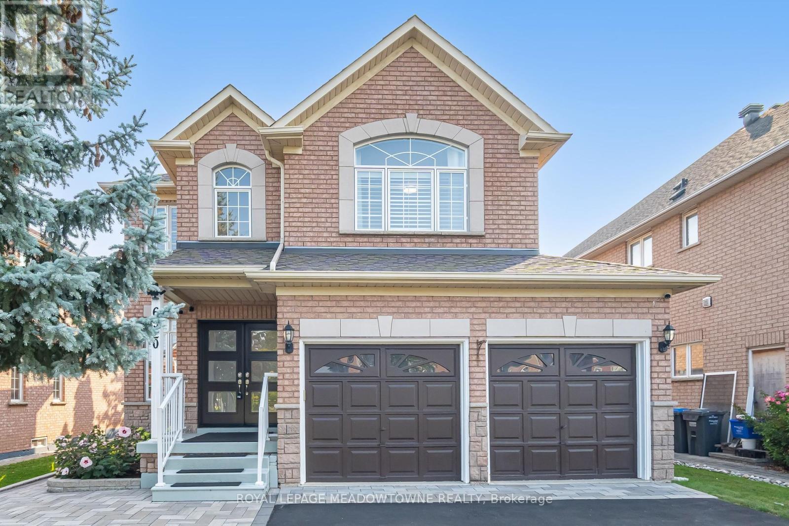 6520 Western Skies Way, Mississauga, ON L5W 1G4