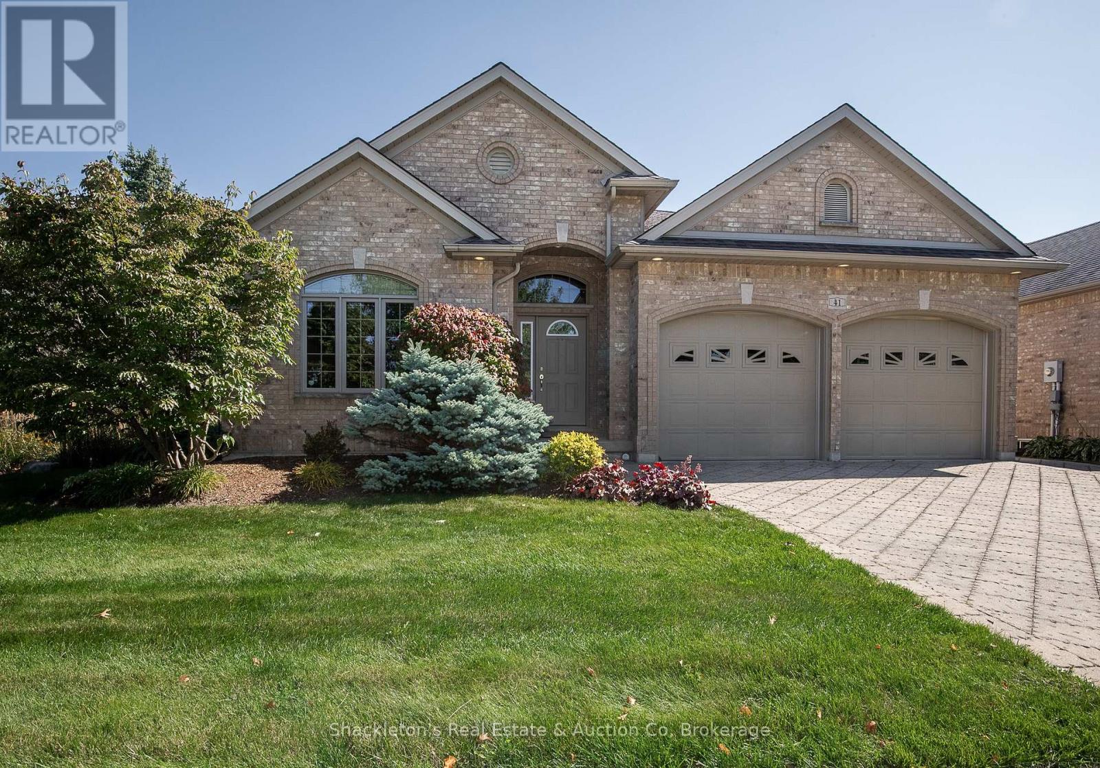 30 41 North Pointe Dr, Stratford, ON N5A 8C3