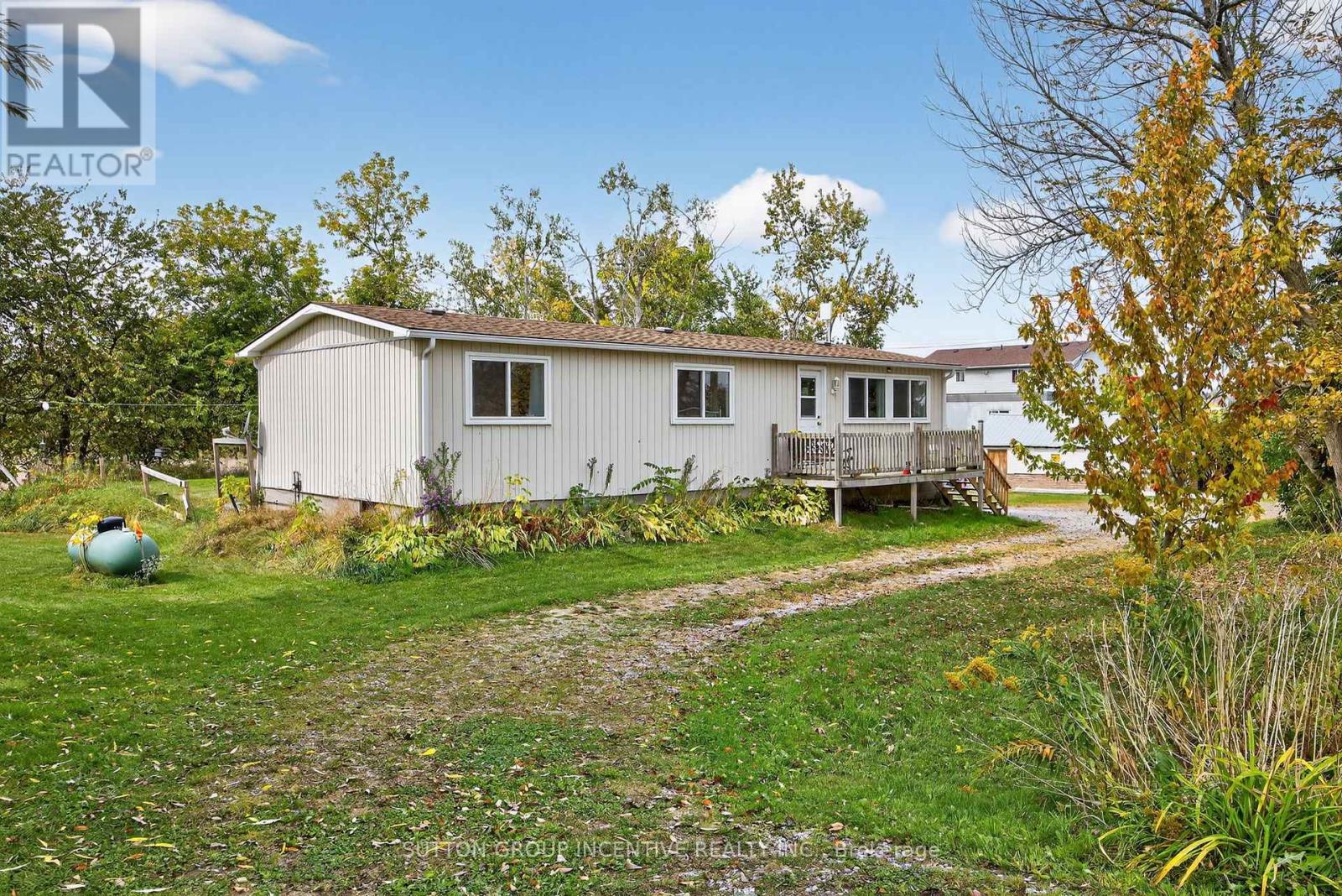 4652 Plum Point Rd, Ramara, ON L3V 6H7
