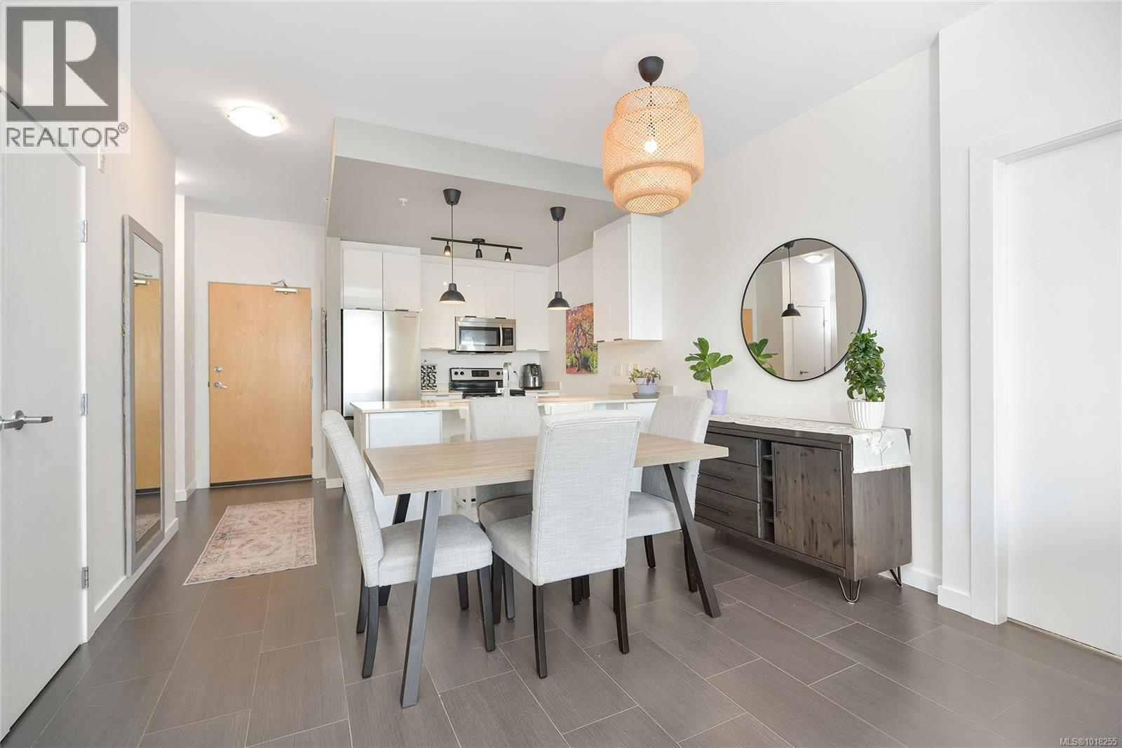 2871 Jacklin Rd Unit 421 Rd, Langford, BC V9B 0P3