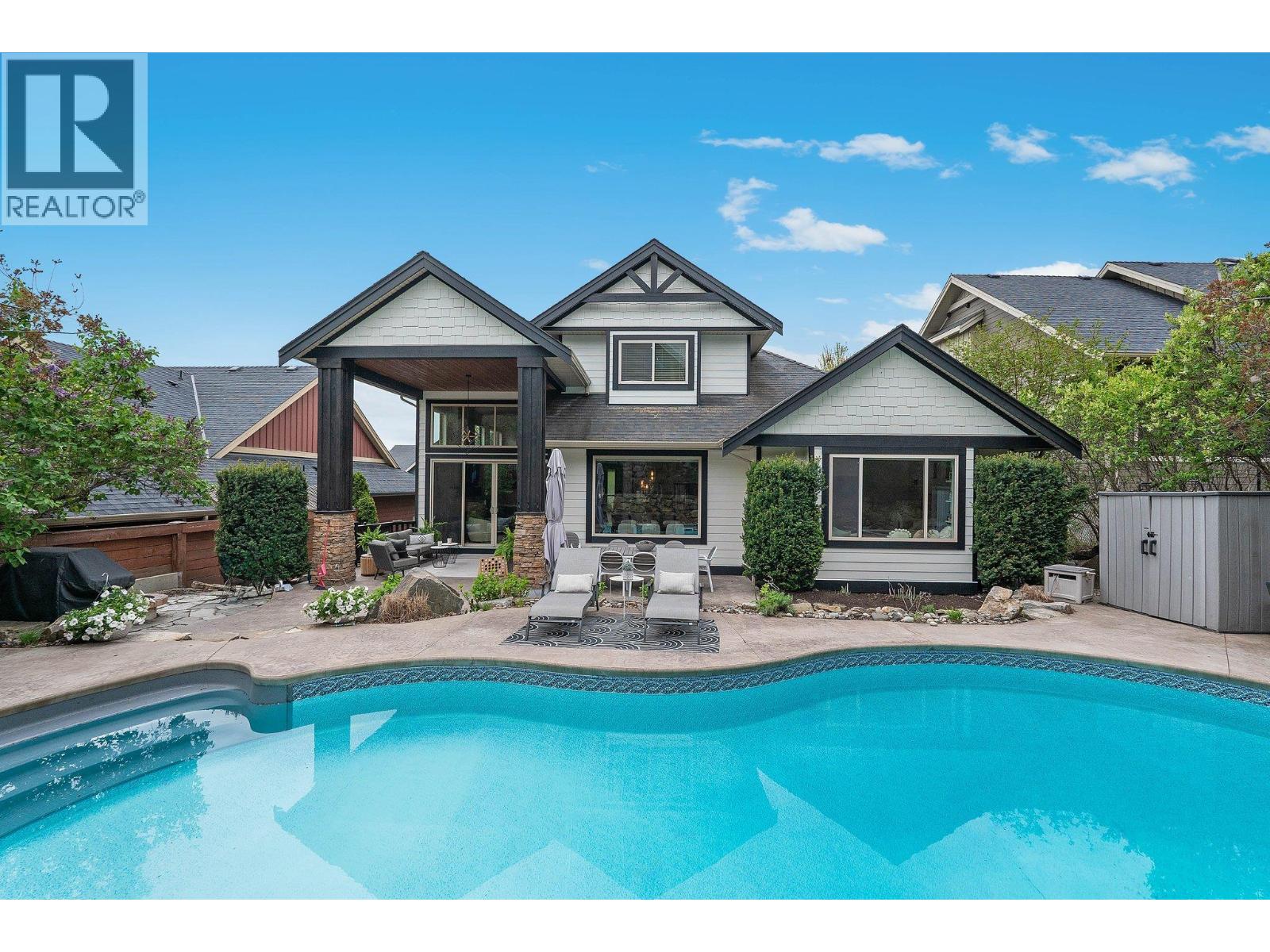 1982 Hidden Ridge Pl, Kelowna, BC V1V 2X8
