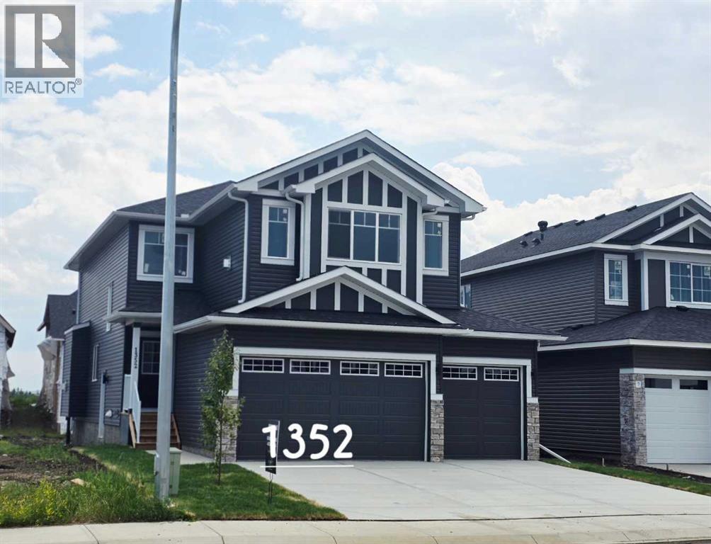 1352 Scarlett Ranch Blvd, Carstairs, AB T0M 0N0