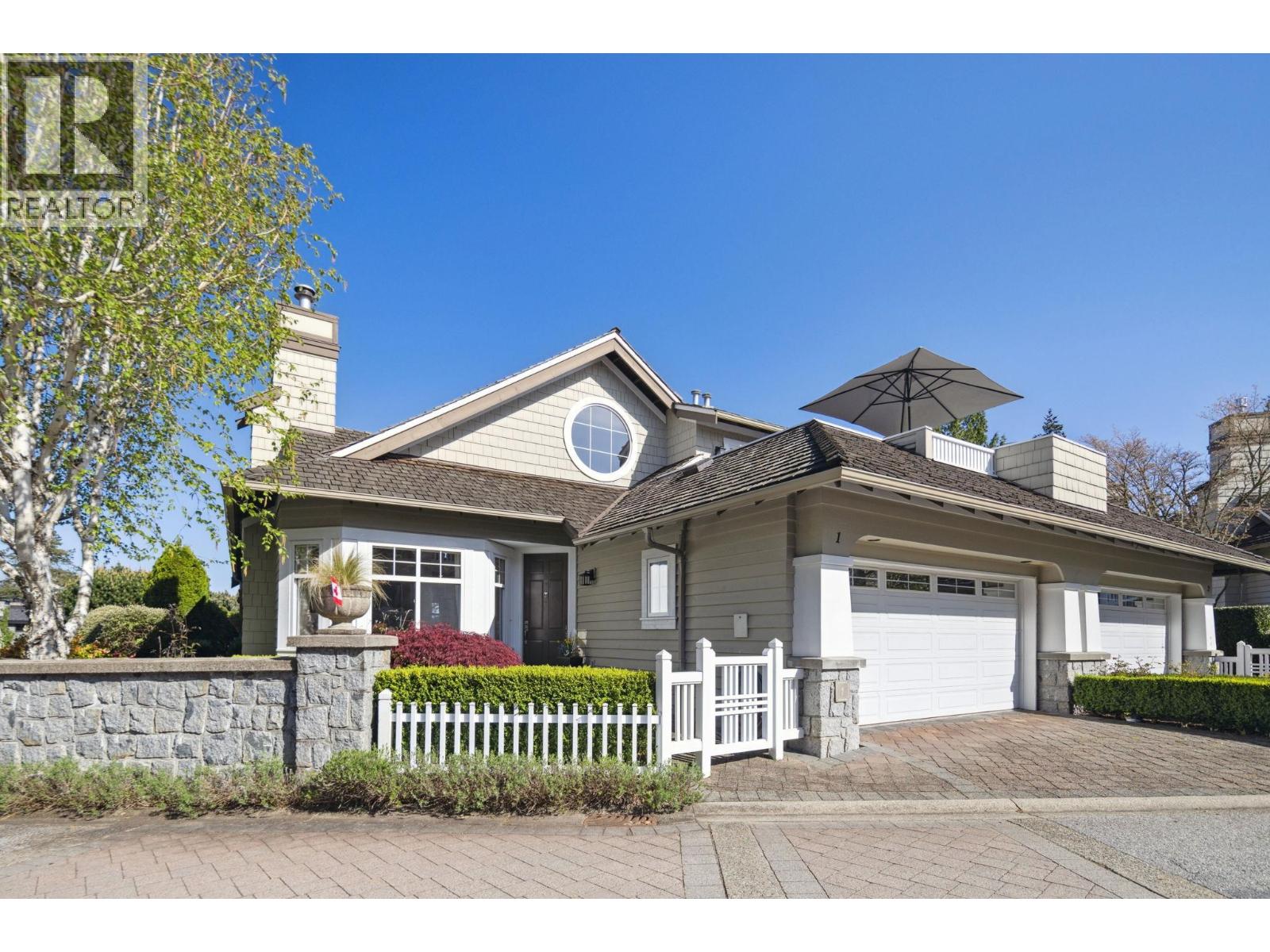 5110 Alderfeild Place Unit 1, West Vancouver, BC V7W 2W7