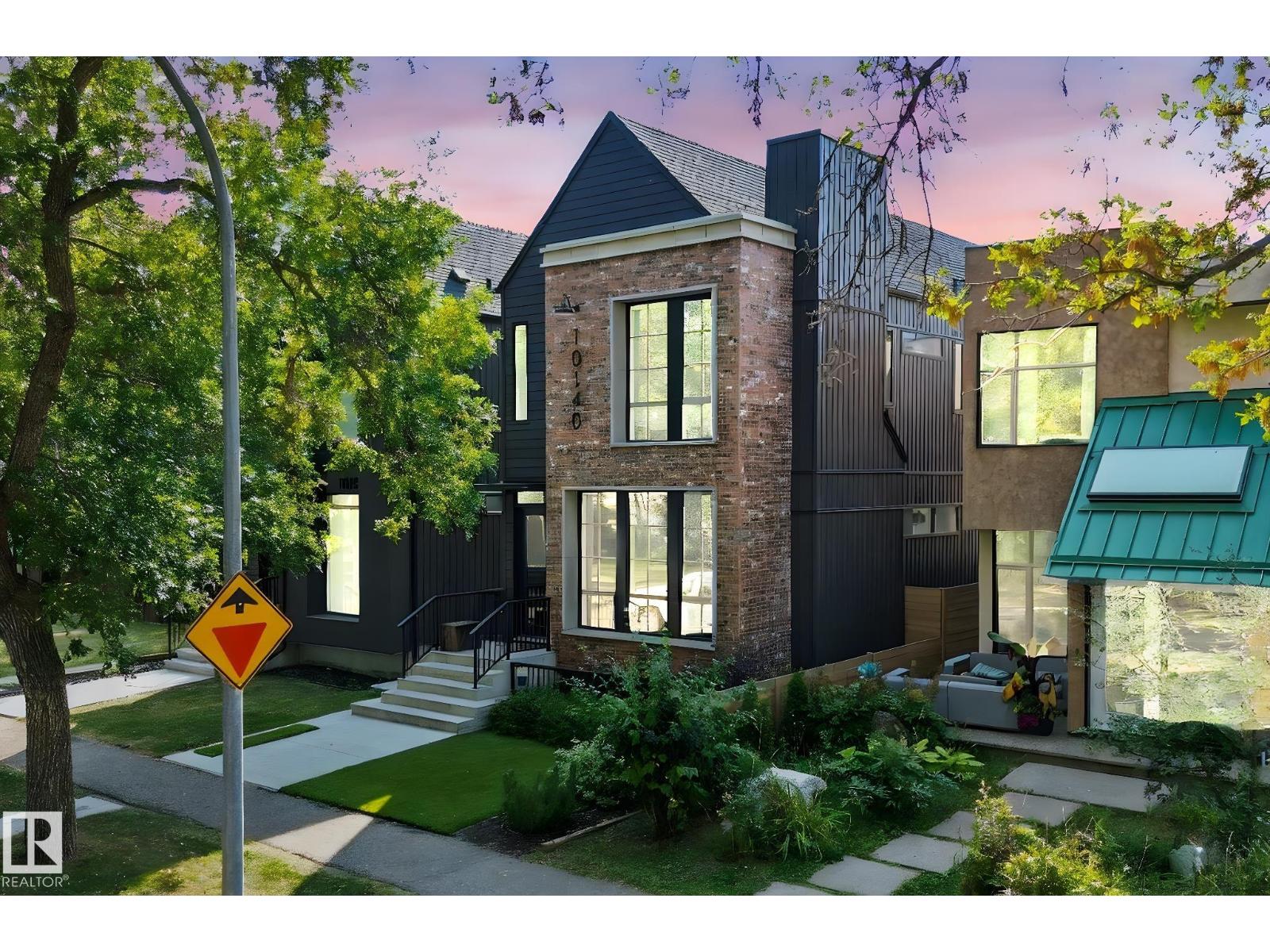 90 St Nw Unit 10140, Edmonton, AB T5H 1R6