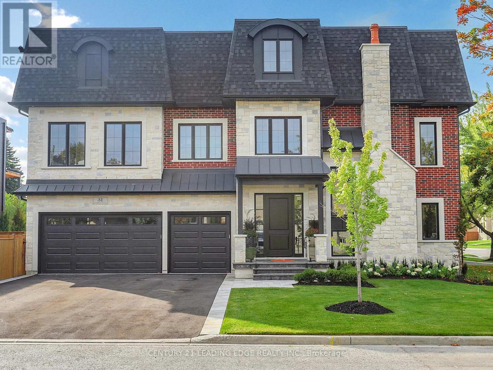 31 Naughton Dr, Richmond Hill, ON L4C 4M6