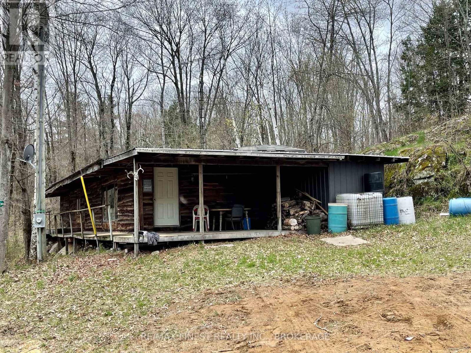 2223 Henderson Rd, Central Frontenac, ON K0H 1K0